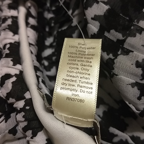 L-Left Day to Night Dress - Picture 3 of 3